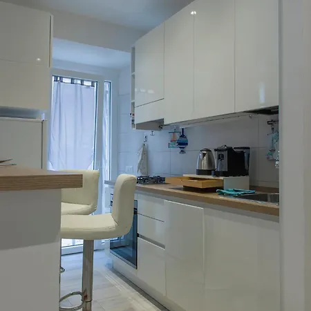 Sottovento Locazione Turistica Apartment *